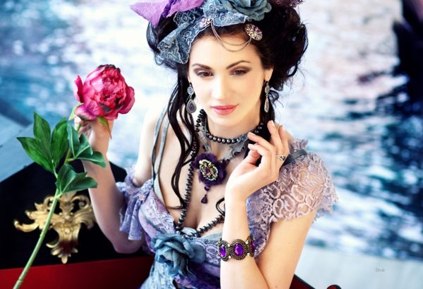 Artistic portrait of high-end model — representing elite courtesan agency elegance